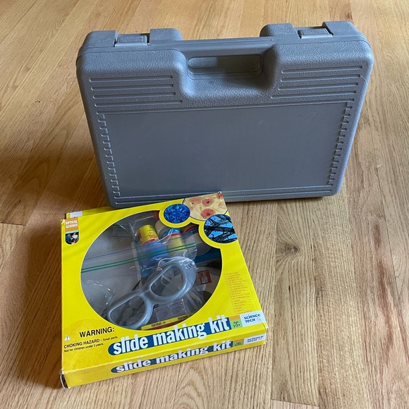 Microscope and Slide Building Set - Picture 7 of 8